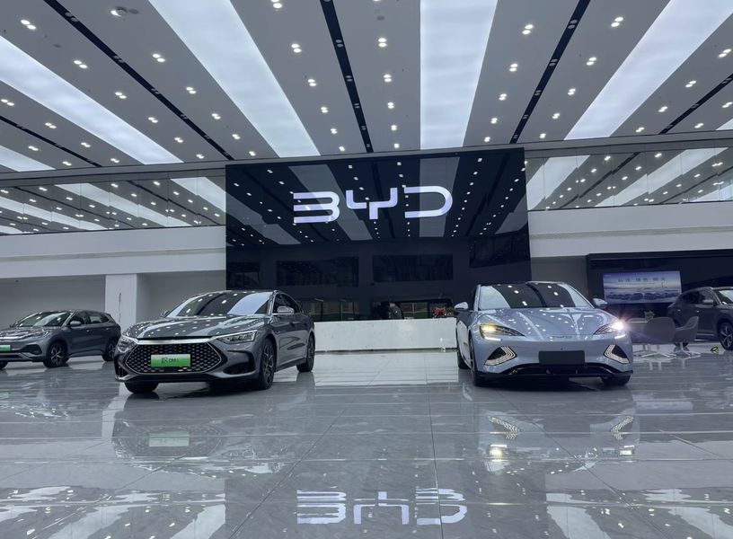 চীন Zhengzhou Qingxing Automobile Service Co. , Ltd. কোম্পানির প্রোফাইল 